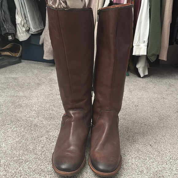 Pikolinos Tall Garda Boot 👢 - Picture 6 of 8